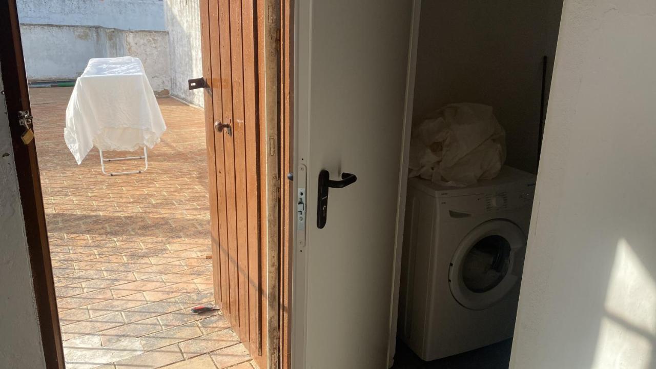 La Casa Del Brujo De La Guitarra Appartement Jerez de la Frontera Buitenkant foto